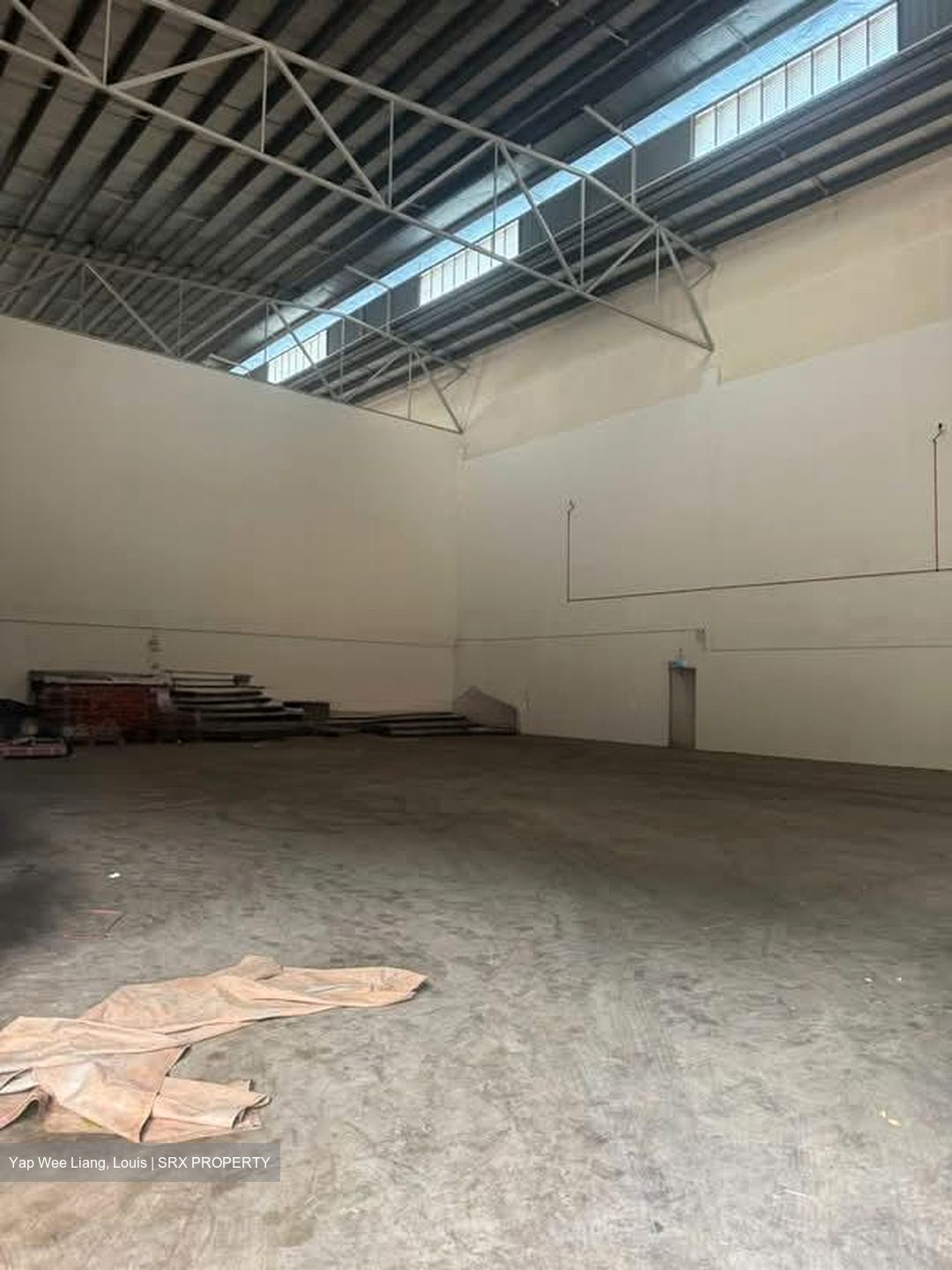 Tuas South Street 12 (D22), Warehouse #574070531